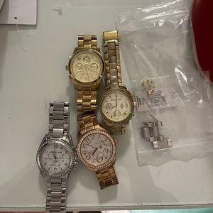 4 watches (need new batteries)